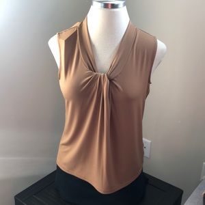camel pleated top